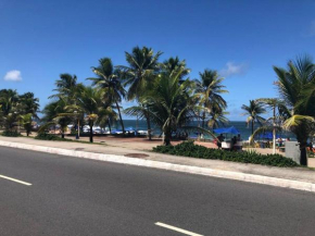 Itapuã! Pertinho da praia, bares e restaurantes!